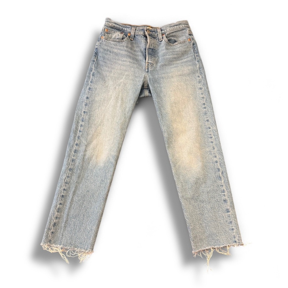 Levi's Wedgie Straight Premium Jeans Women's 26 Light Wash Frayed Hem Distressed